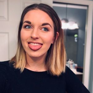 Meet your Posher, Mallory